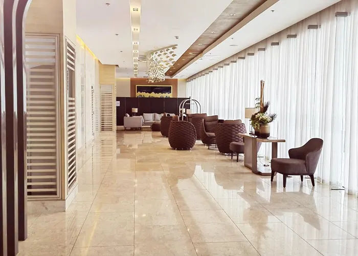 Near Mall Of Aparthotel